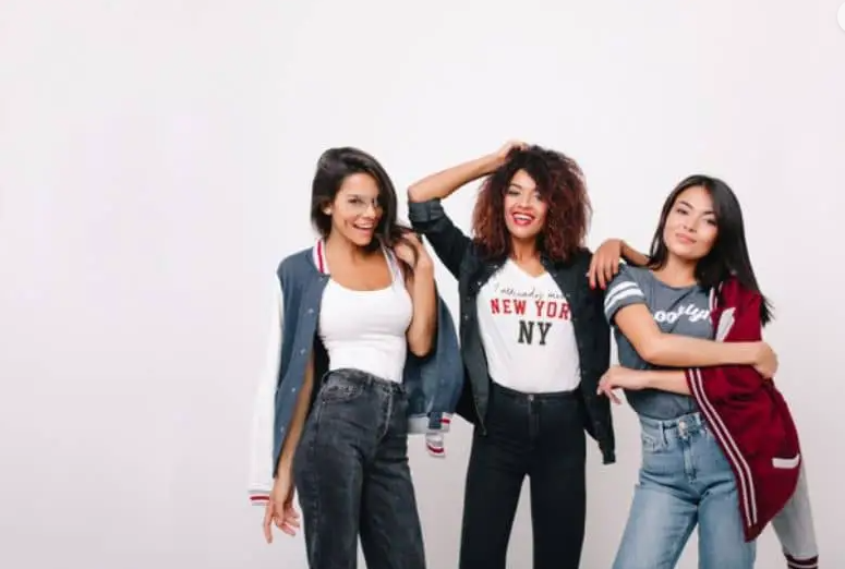 What is it or what does it mean to be a queer woman or couple Learn about queer fundamentalism